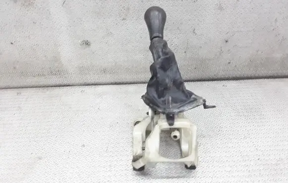 Hyundai Matrix Gear shifter/selector