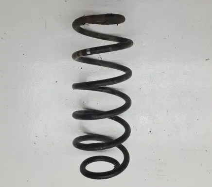 Audi A4 S4 B5 8D Rear coil spring