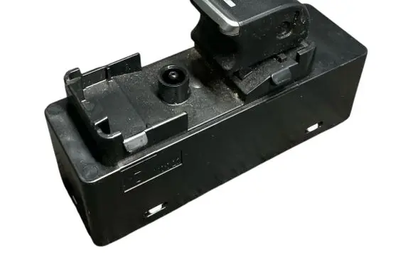 Mazda 6 Electric window control switch K0021