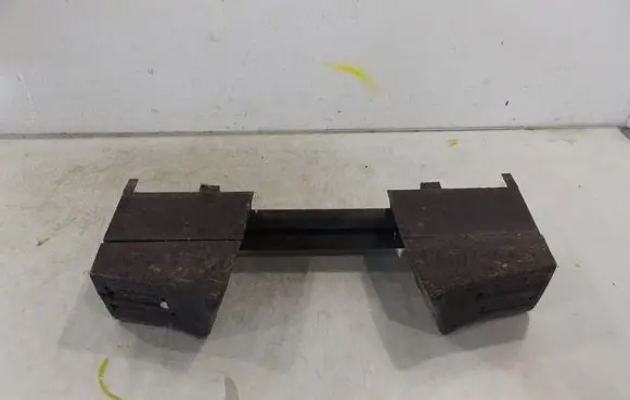 Alfa Romeo 147 Front bumper foam support bar 