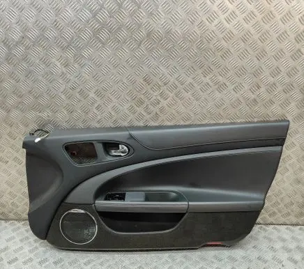 Jaguar XK - XKR Front door card panel trim 6W835423712A