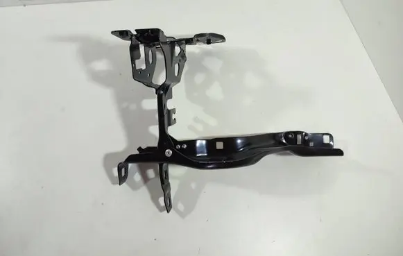 BMW 5 G30 G31 G38 Headlight/headlamp mounting bracket 51647383857 7383857