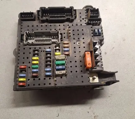 Volvo V70 Fuse module 8676391 12217799 05W024