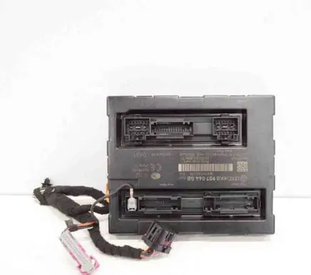 Audi A5 Sportback 8TA Central body control module 8K0907064GB 5DK009918