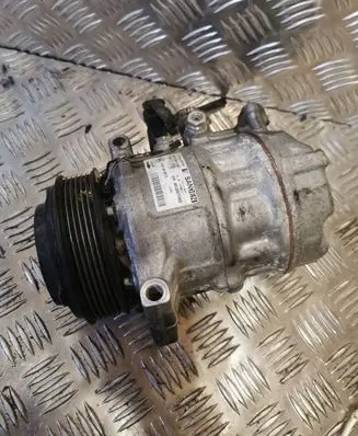 Mercedes-Benz C W205 Air conditioning (A/C) compressor (pump) A0008303801 06135611463