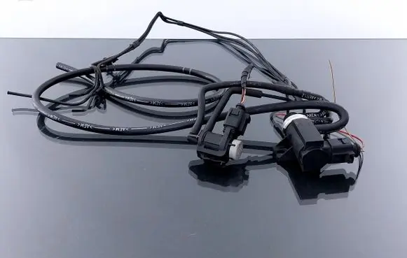 Volkswagen Touareg I Turbo solenoid valve 72290303 1J0906627C 1J0906283C