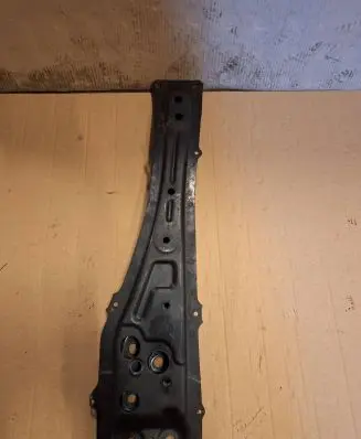 Toyota Corolla Verso AR10 Front subframe B798