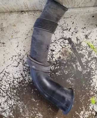 Porsche Cayenne (9PA) Air intake hose/pipe 7L5128609