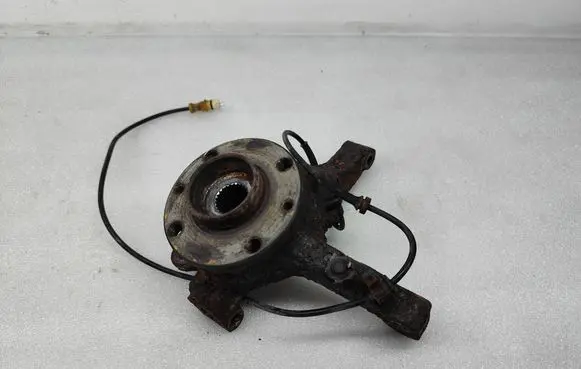Alfa Romeo 145 - 146 Front wheel hub spindle knuckle