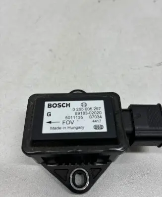 Toyota Avensis T250 ESP acceleration yaw rate sensor 5011135 0265005297