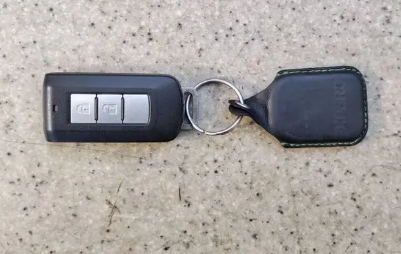 Mitsubishi Outlander Ignition key/card 2007DJ053446A 2007DJ0534