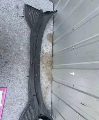 Skoda Yeti (5L) Wiper trim 5L2819416
