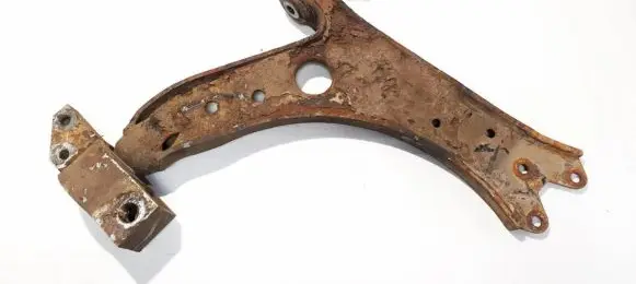 Volkswagen Golf V Front lower control arm/wishbone