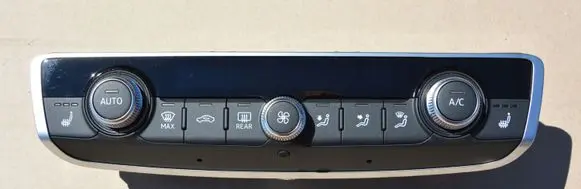 Audi Q2 - Climate control unit 8V0820043L