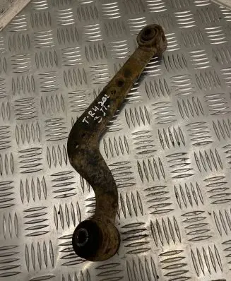 Toyota RAV 4 (XA30) Rear control arm