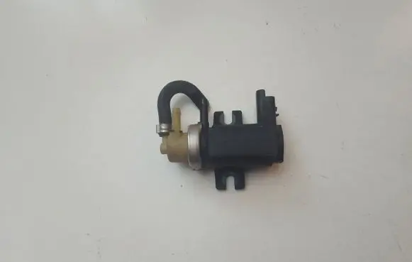 Peugeot 508 Turbo solenoid valve 9661960380