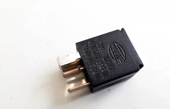 Volvo S60 Other relay 4RD00781400 4RD007814-00
