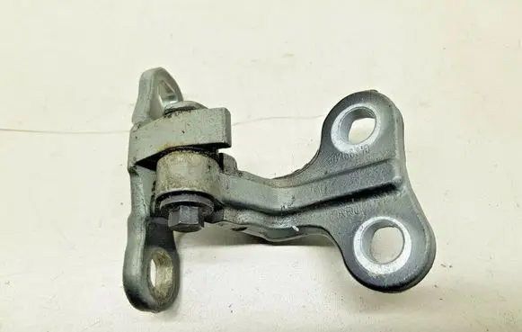 Volvo V50 Front door upper hinge 30766310