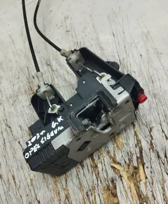 Opel Signum Rear door lock 24447345