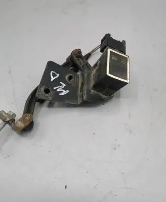 Mercedes-Benz ML W164 Air suspension front height level sensor A0105427717