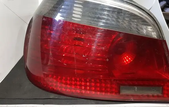 BMW 5 E60 E61 Rear/tail lights 6910767