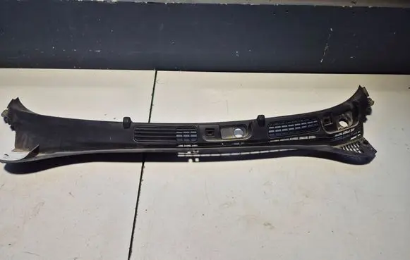 Fiat Panda III Wiper trim 735490218