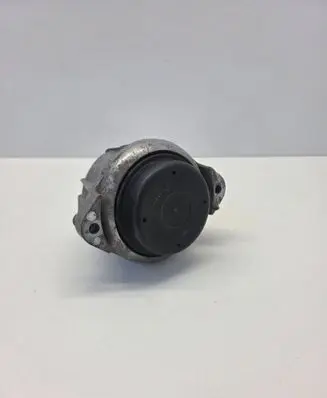 BMW X1 E84 Engine mount bracket 6768800