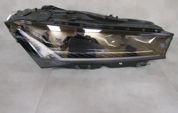 Skoda Superb B9 Headlight/headlamp 3P1941016B LF77310 9000VR301ZJ