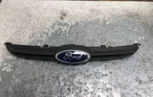 Ford Fiesta Front grill 8A618200BCBILI 8A618200BC