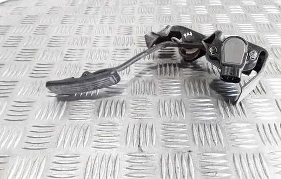 Toyota Corolla Verso E121 Accelerator throttle pedal 8928147010 1983003010
