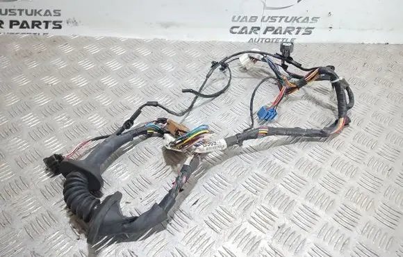 Mitsubishi Outlander Front door wiring loom 8512B969