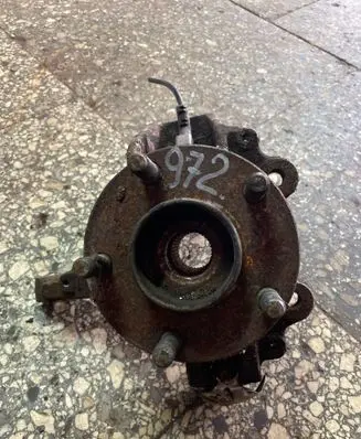 Ford Focus Front wheel hub