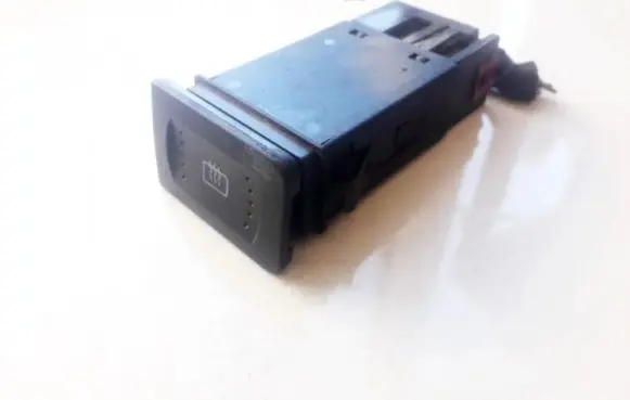 Volkswagen Golf IV Windscreen/window heater switch 1J0953235A 1J0953235B
