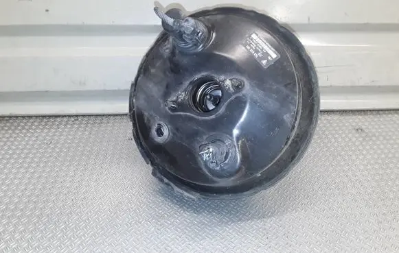 Porsche Cayenne (9PA) Brake booster 7L5612101
