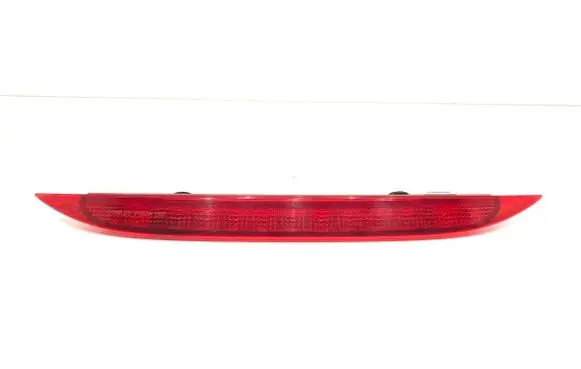 Mazda 5 Third/center stoplight C23551580