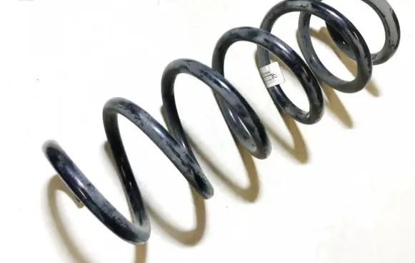 BMW 5 G30 G31 Front coil spring