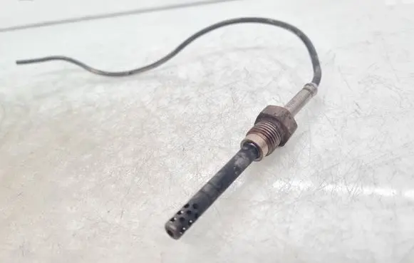 Volvo XC70 Exhaust gas temperature sensor 30729648 30729648A