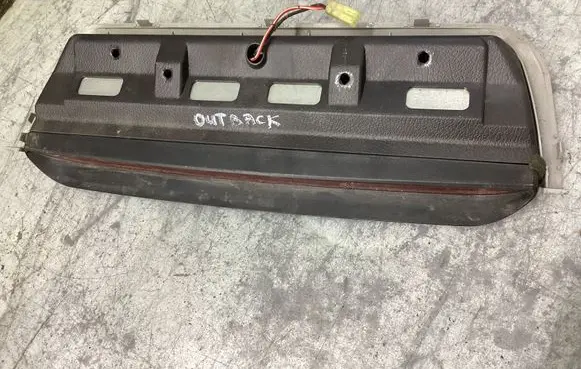 Subaru Outback Third/center stoplight OEW24036 OEW2169