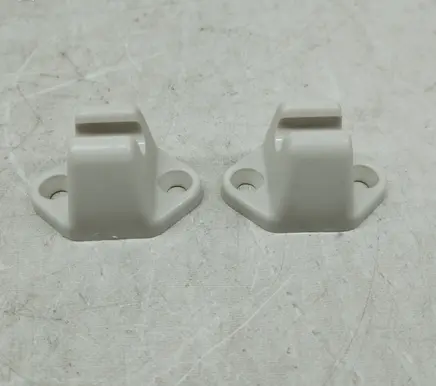 Sun visor clip/hook/bracket