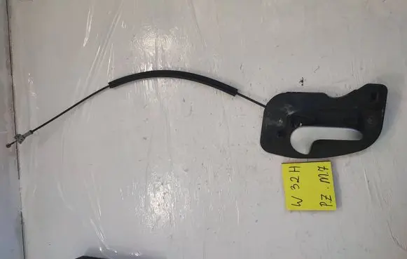 Opel Corsa B Front door interior handle 13110957 13110958