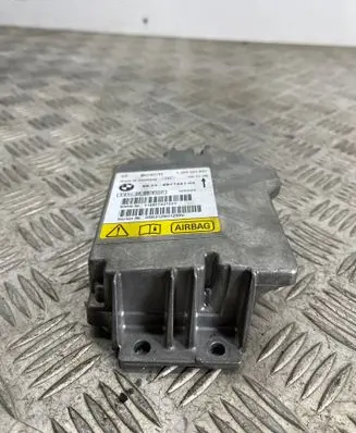 BMW 3 E90 E91 Airbag control unit/module 0285001531 31697742702Y 6977427