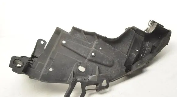 Renault Megane III Headlight/headlamp mounting bracket 622225493R
