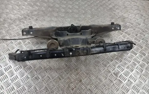 Suzuki Grand Vitara II Top upper radiator support slam panel
