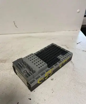 Volvo V70 Fuse module 30657428 08688434 03W022