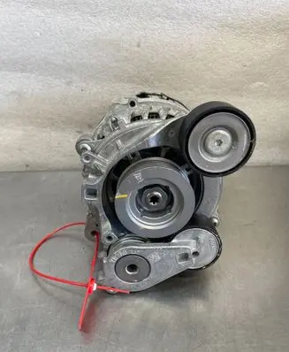 Audi A4 S4 B9 Generator/alternator 04L903018A