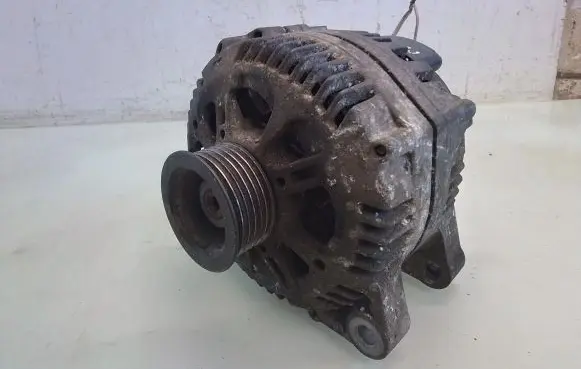 Citroen Berlingo Generator/alternator 9645907780