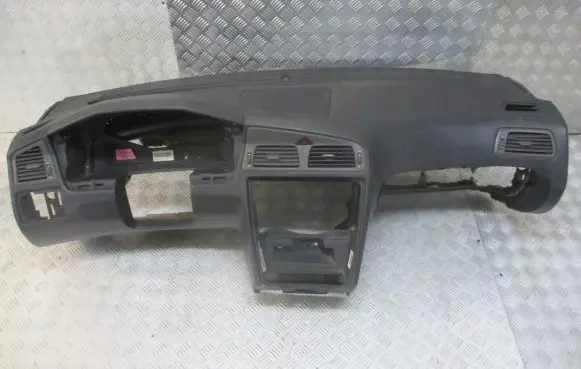 Volvo V70 Dashboard