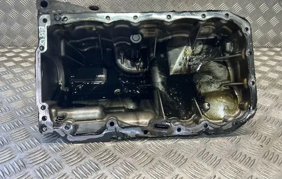 BMW 3 E90 E91 Oil sump 7797969