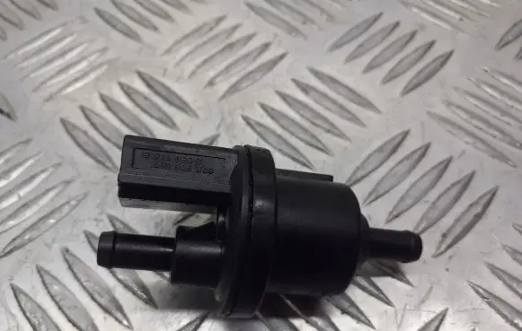 Skoda Fabia Mk2 (5J) Valve 6QE906517