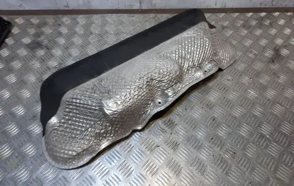 Audi A8 S8 D4 4H Heat shield in engine bay NERA
